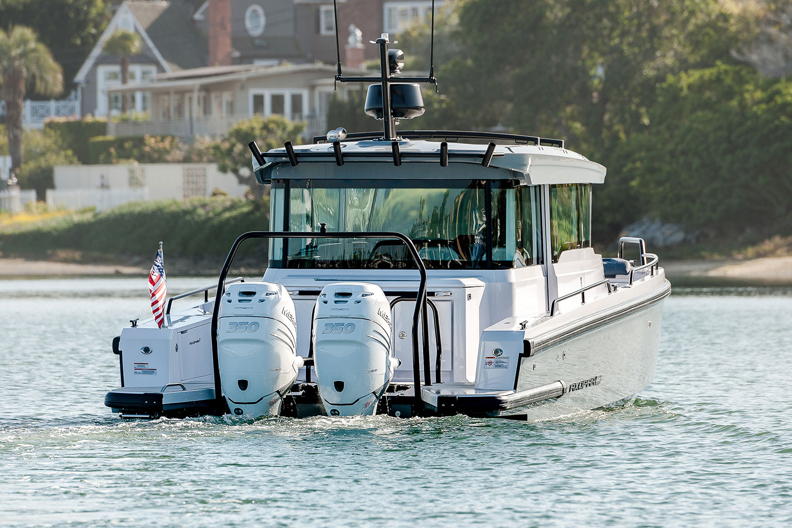 Axopar 37 XC CROSS CABIN